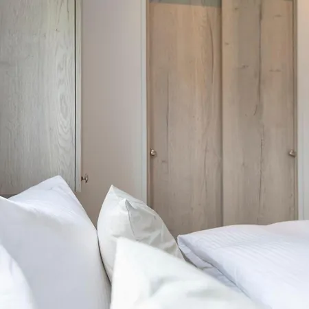 Ostseecamp Lübecker Bucht Aquamarin Ferienhaus *